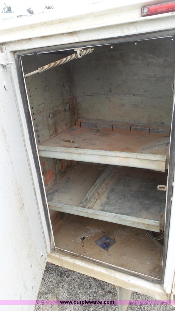 image for item L1313 2007 Ford F550 utility truck