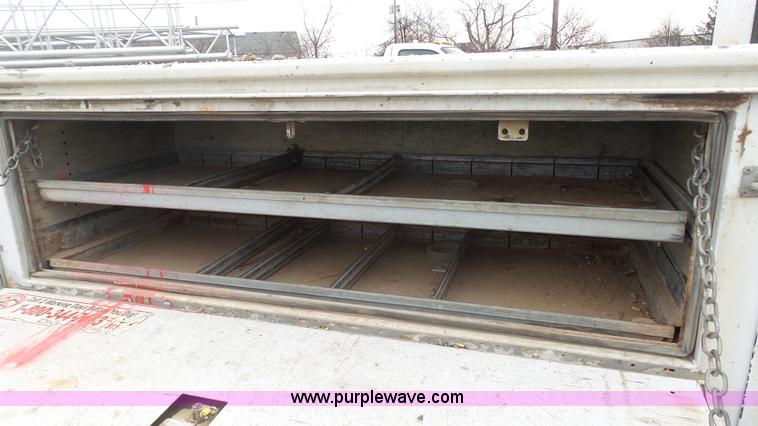 image for item L1313 2007 Ford F550 utility truck