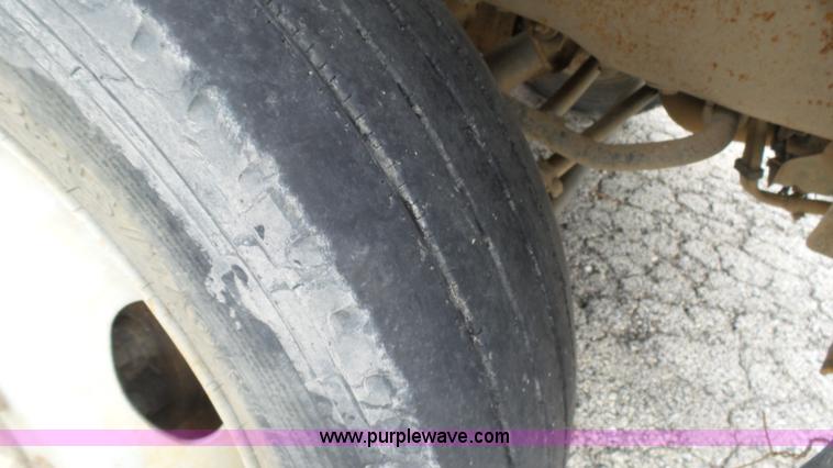 image for item L1313 2007 Ford F550 utility truck