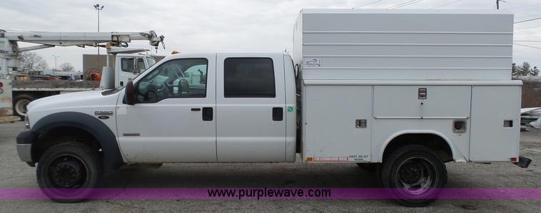 image for item L1314 2006 Ford F550 SuperCrew utility truck
