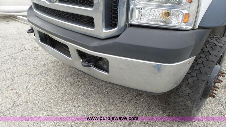 image for item L1314 2006 Ford F550 SuperCrew utility truck