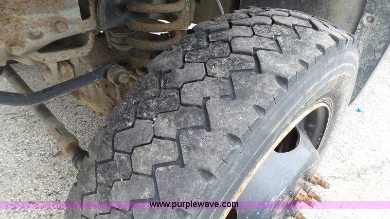 image for item L1314 2006 Ford F550 SuperCrew utility truck