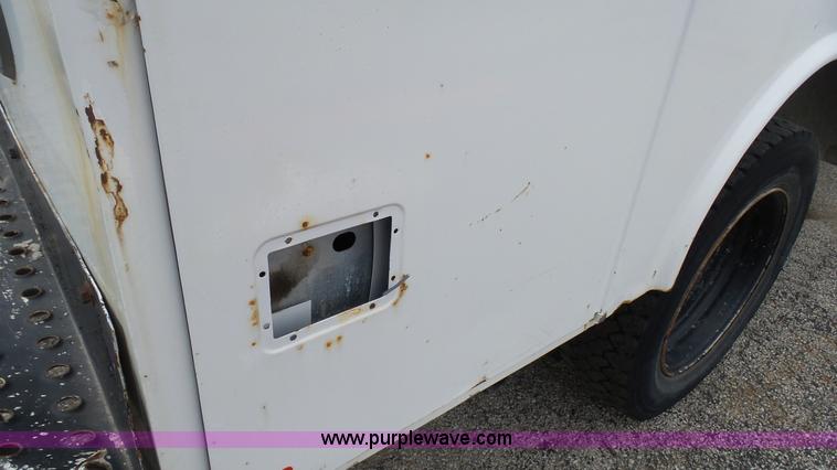 image for item L1314 2006 Ford F550 SuperCrew utility truck