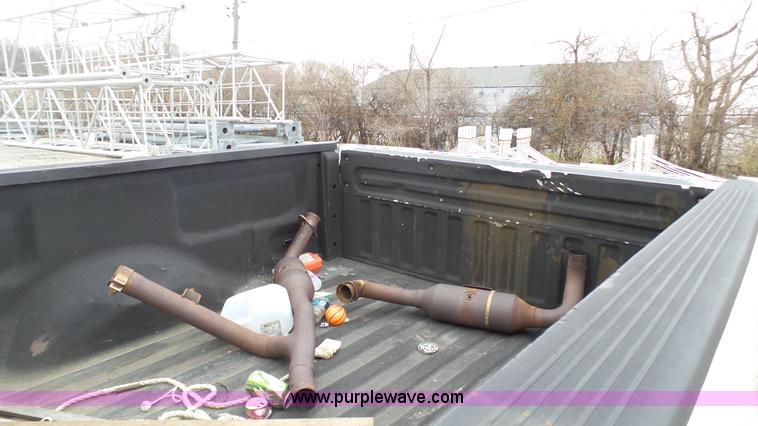 image for item L1316 2006 Ford F150 SuperCab pickup truck