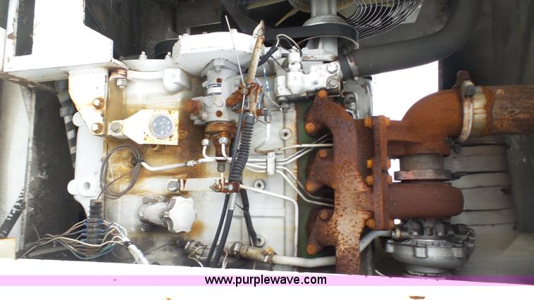 image for item L1317 2005 Freightliner Business Class M2 pressure digger truck