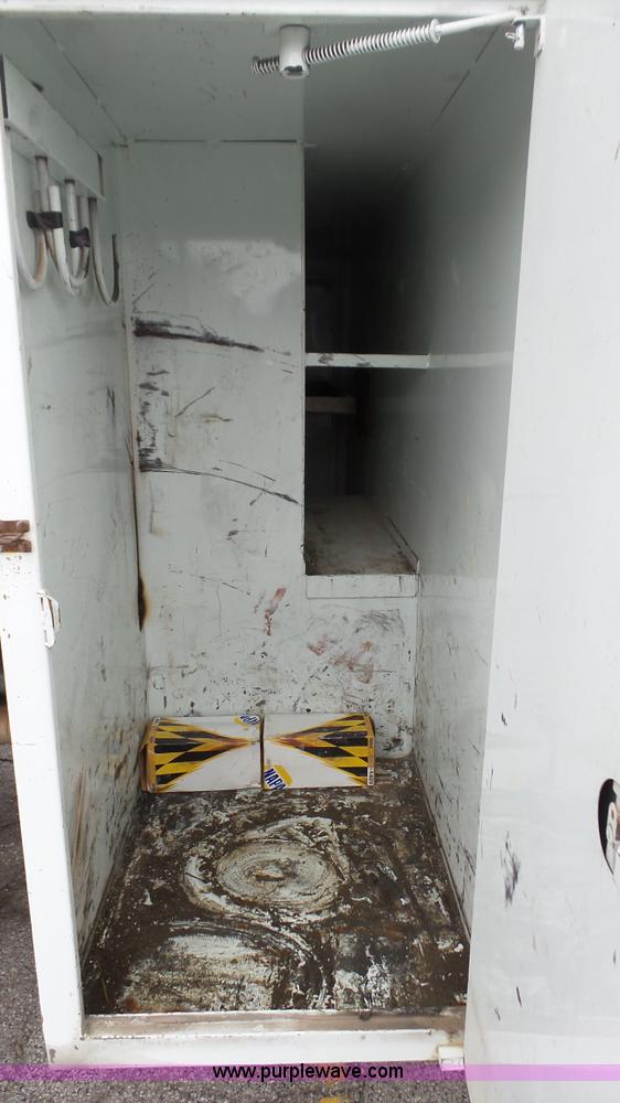 image for item L1317 2005 Freightliner Business Class M2 pressure digger truck