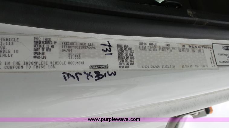 image for item L1317 2005 Freightliner Business Class M2 pressure digger truck