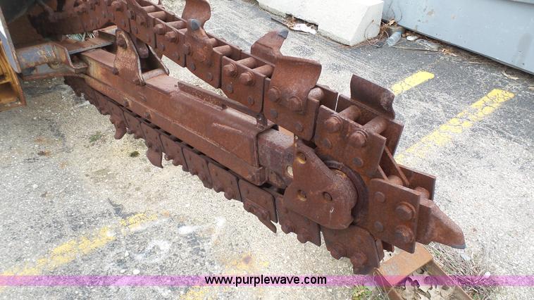 image for item L1318 1998 Case 360 trencher