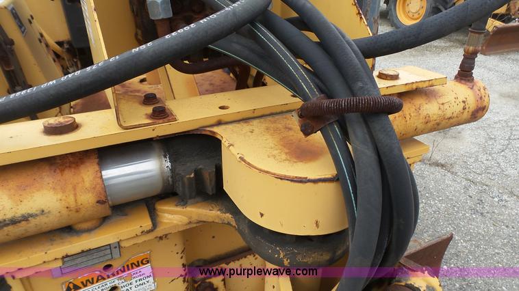 image for item L1318 1998 Case 360 trencher