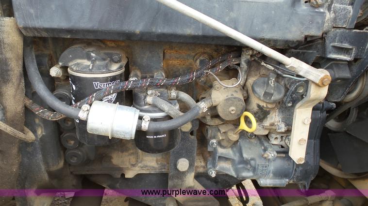 image for item L1319 2001 Vermeer V4150A trencher