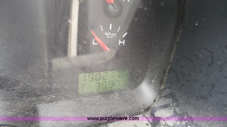 image for item L1321 2006 Ford F150 pickup truck