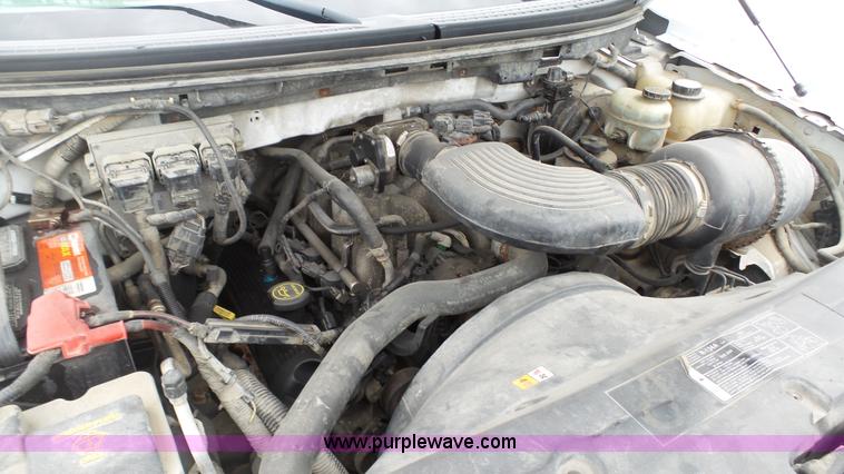 image for item L1321 2006 Ford F150 pickup truck