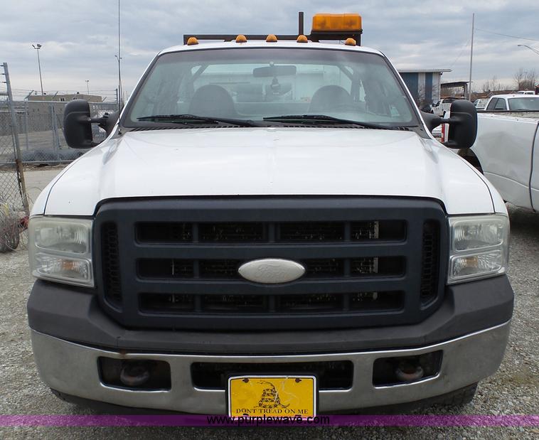 image for item L1322 2006 Ford F250 Super Duty