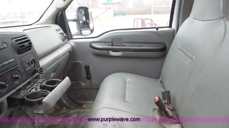 image for item L1322 2006 Ford F250 Super Duty