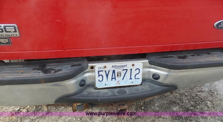 image for item L3019 2006 Ford F250 Super Duty SuperCab pickup truck