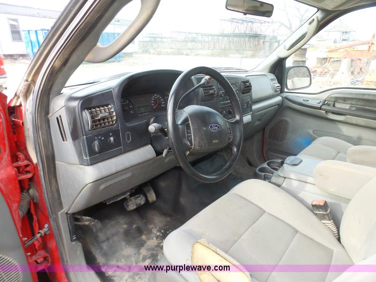 image for item L3019 2006 Ford F250 Super Duty SuperCab pickup truck