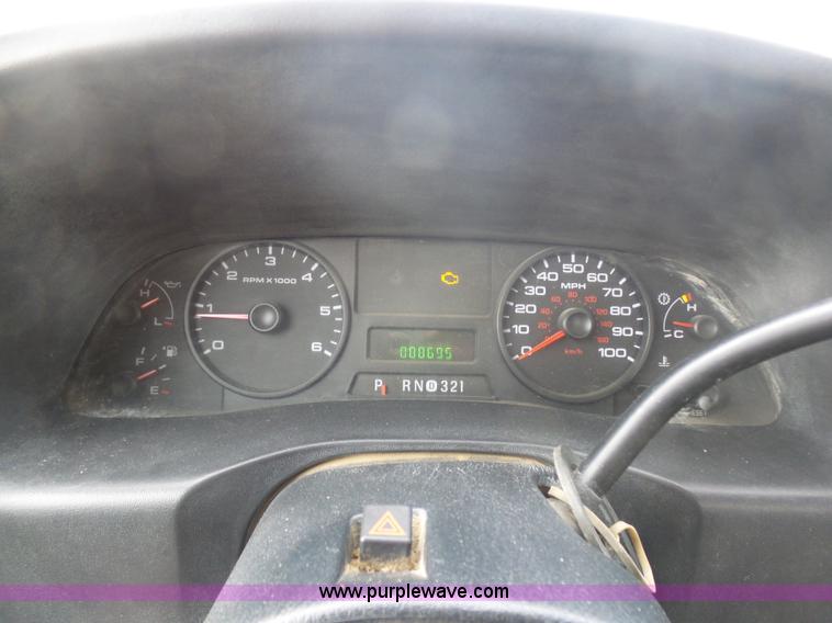 image for item L3019 2006 Ford F250 Super Duty SuperCab pickup truck