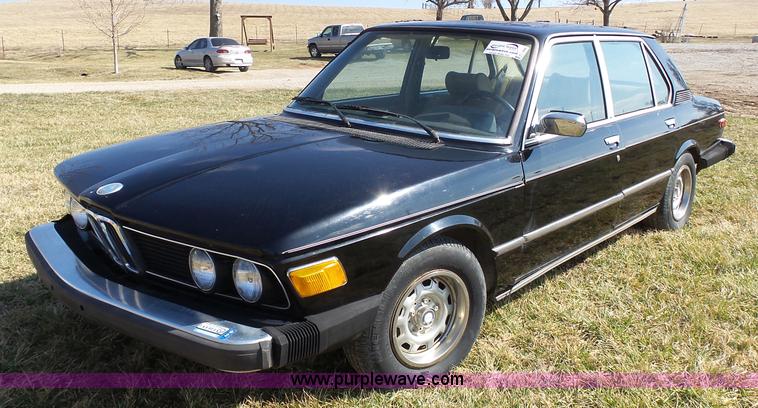 image for item L3686 1978 BMW 530i
