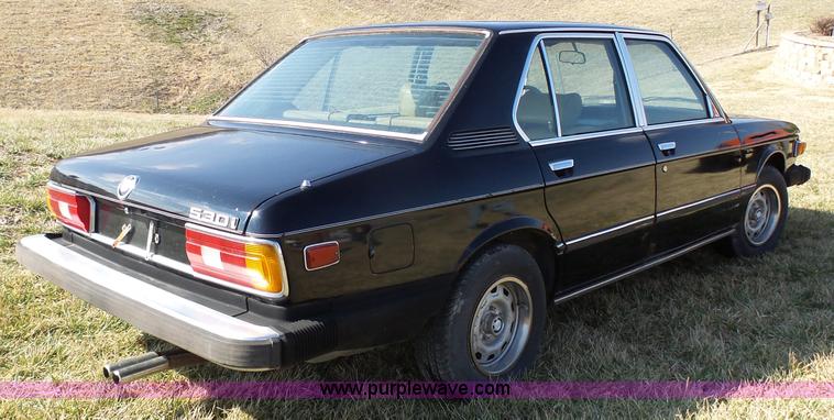 image for item L3686 1978 BMW 530i