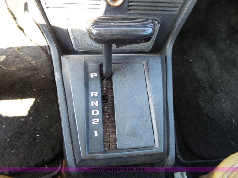 image for item L3686 1978 BMW 530i