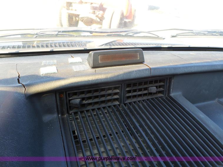 image for item L3686 1978 BMW 530i