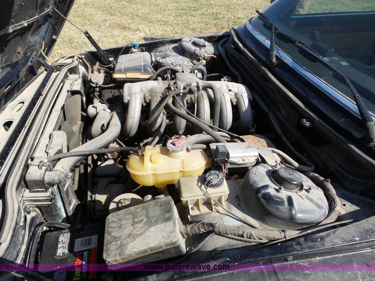 image for item L3686 1978 BMW 530i