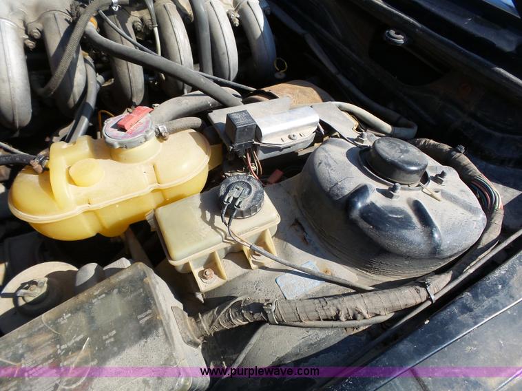 image for item L3686 1978 BMW 530i