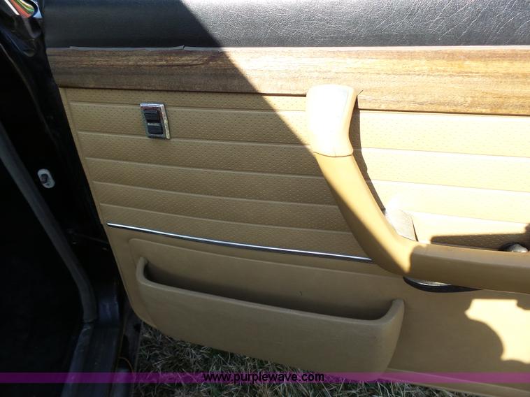 image for item L3686 1978 BMW 530i