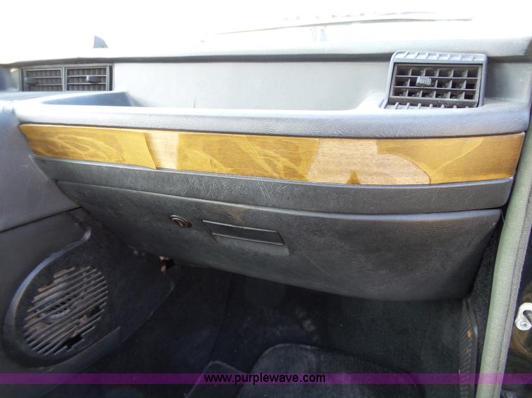 image for item L3686 1978 BMW 530i