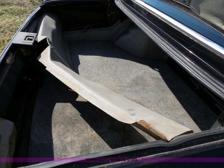 image for item L3686 1978 BMW 530i