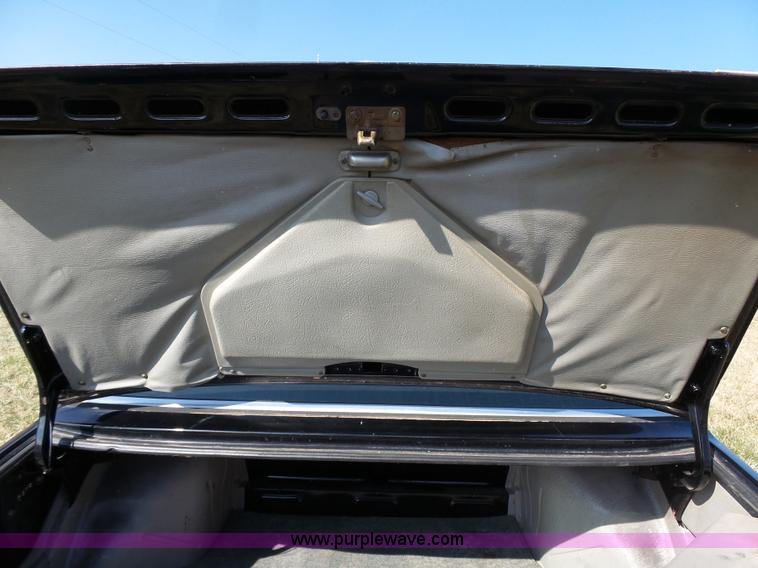 image for item L3686 1978 BMW 530i