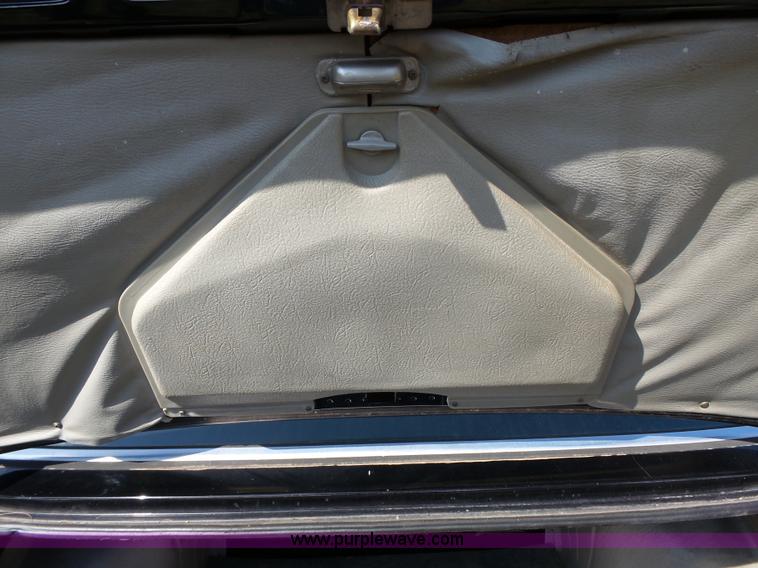 image for item L3686 1978 BMW 530i