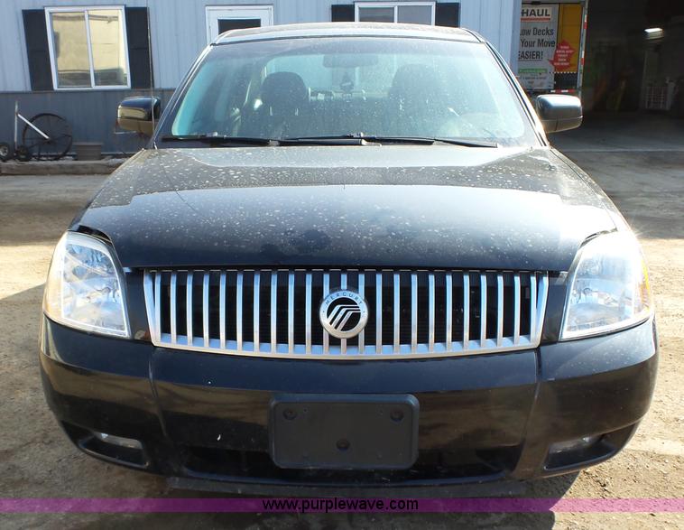 image for item L5584 2006 Mercury Montego Premier