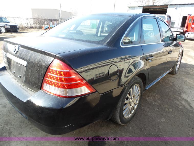 image for item L5584 2006 Mercury Montego Premier