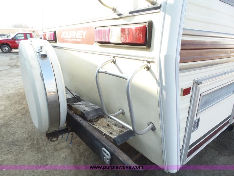 image for item L5585 1985 Chevrolet Journey P30 RV