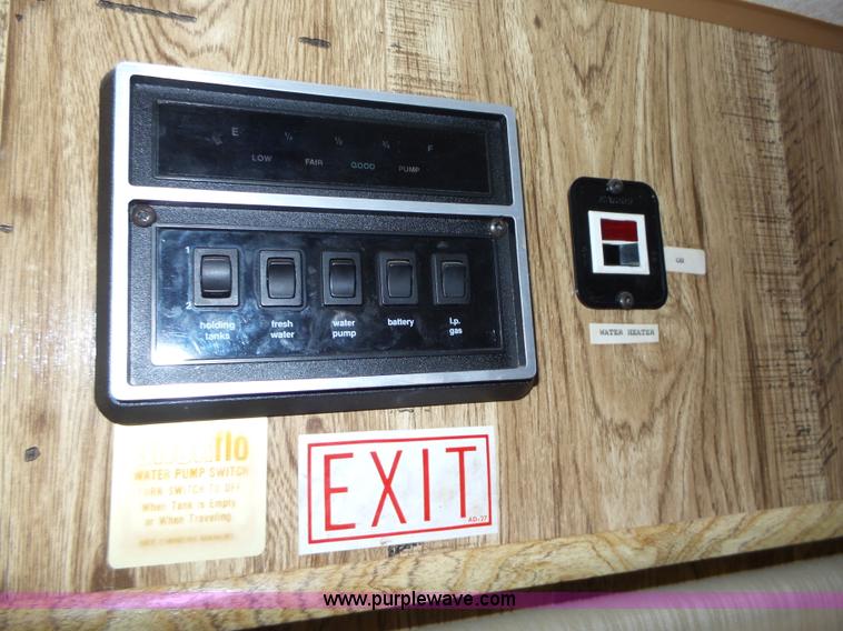 image for item L5585 1985 Chevrolet Journey P30 RV