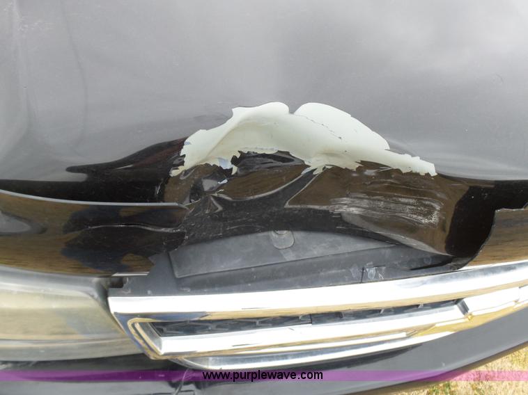 image for item L5760 2006 Chevrolet Silverado 1500 Crew Cab pickup truck