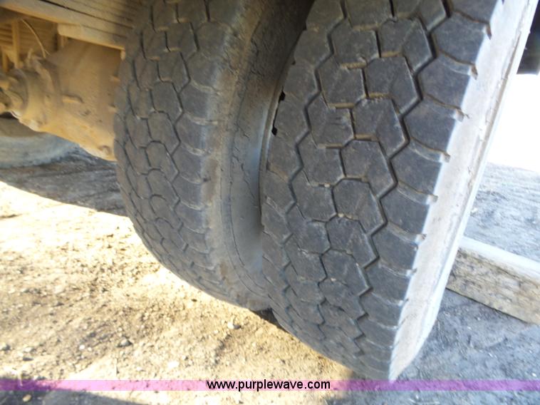 image for item L6257 1999 GMC C7500 propane truck