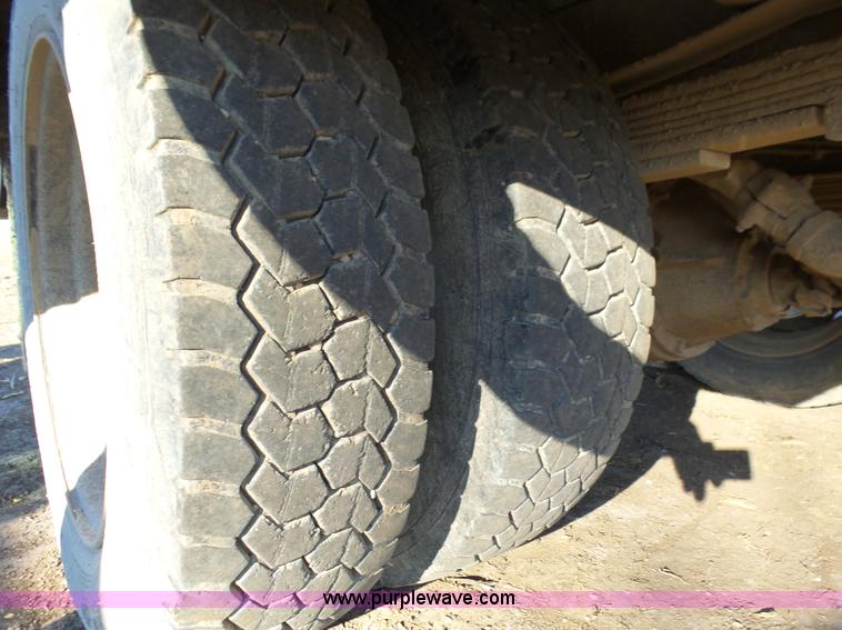 image for item L6257 1999 GMC C7500 propane truck