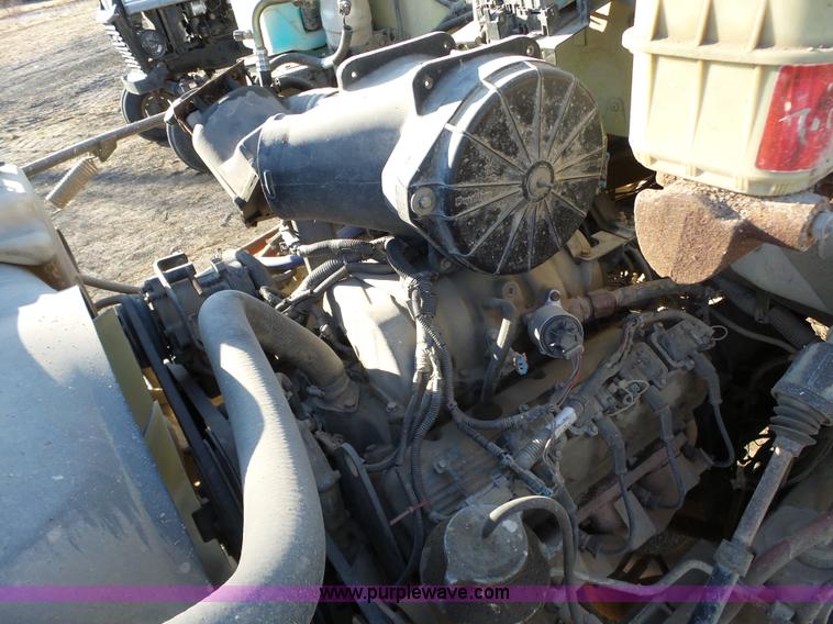 image for item L6257 1999 GMC C7500 propane truck