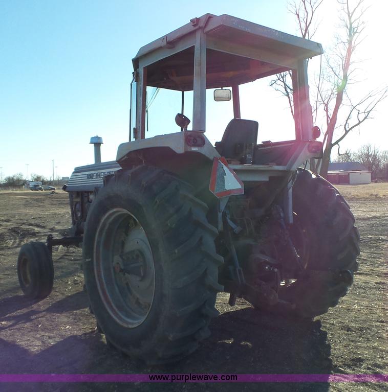 image for item L6258 White 2-105 tractor