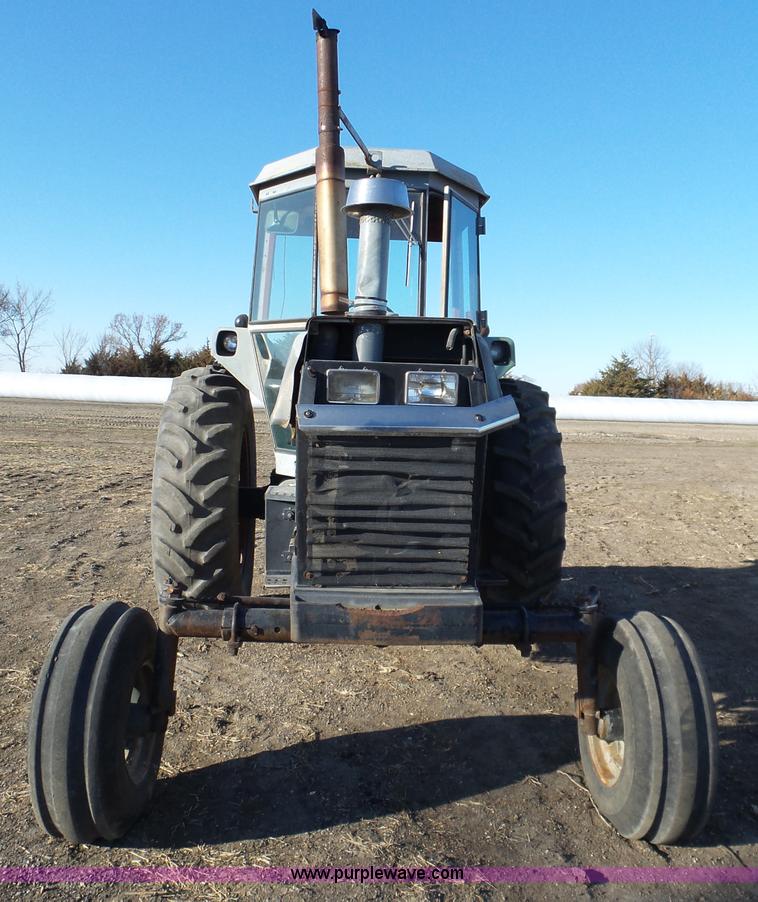image for item L6258 White 2-105 tractor