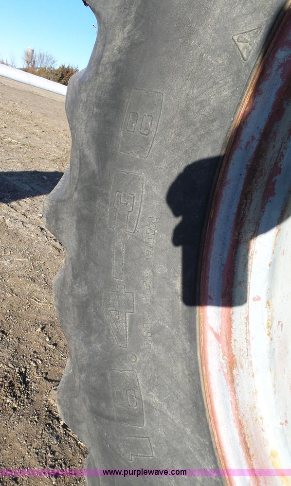 image for item L6258 White 2-105 tractor