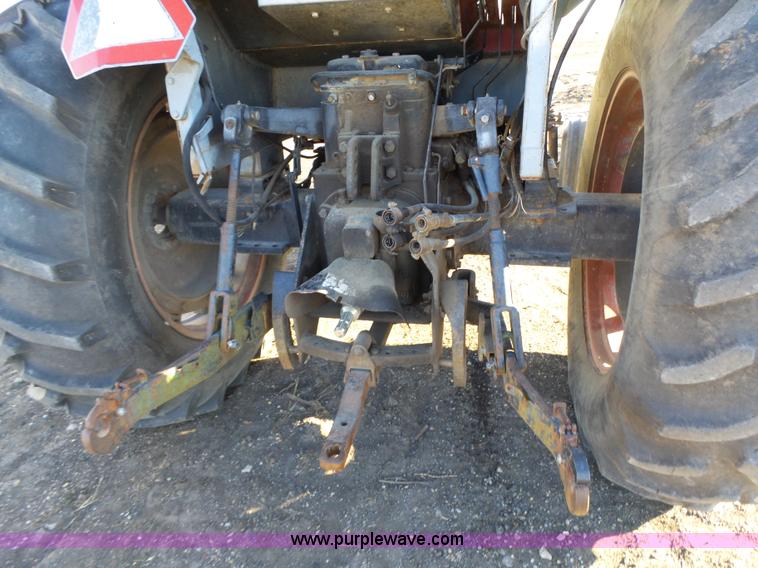 image for item L6258 White 2-105 tractor