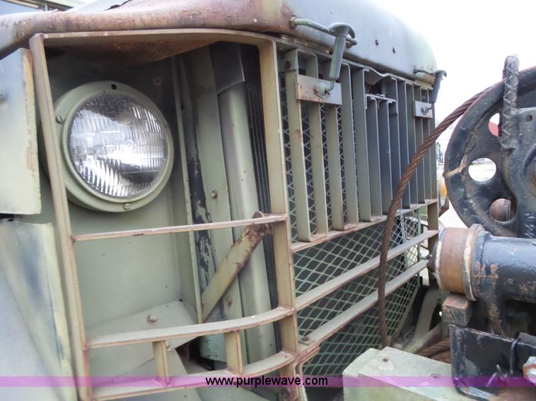 image for item L6270 1971 Jeep M816-TK wrecker truck