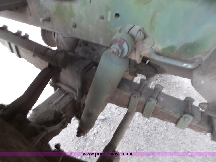 image for item L6270 1971 Jeep M816-TK wrecker truck