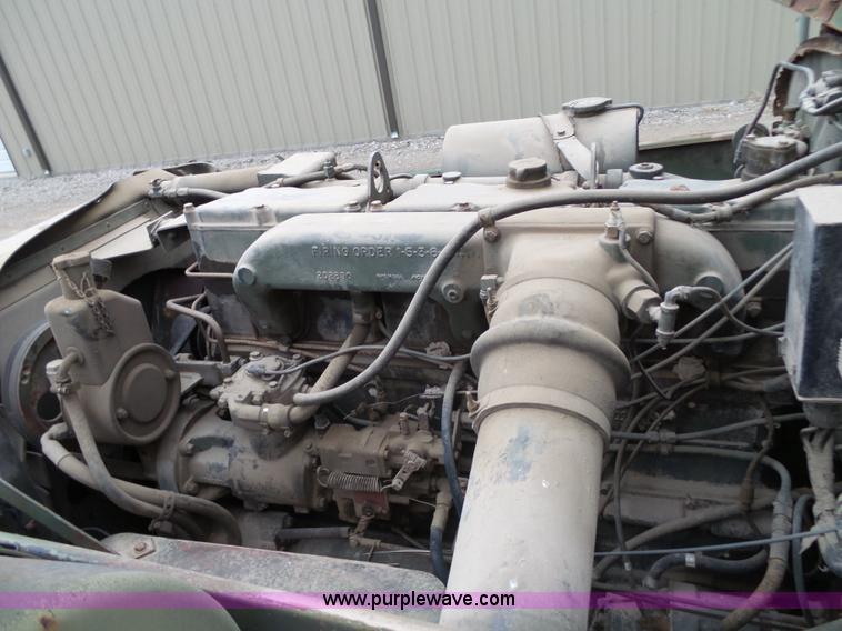 image for item L6270 1971 Jeep M816-TK wrecker truck