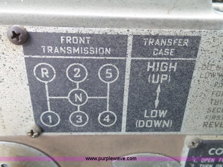 image for item L6270 1971 Jeep M816-TK wrecker truck