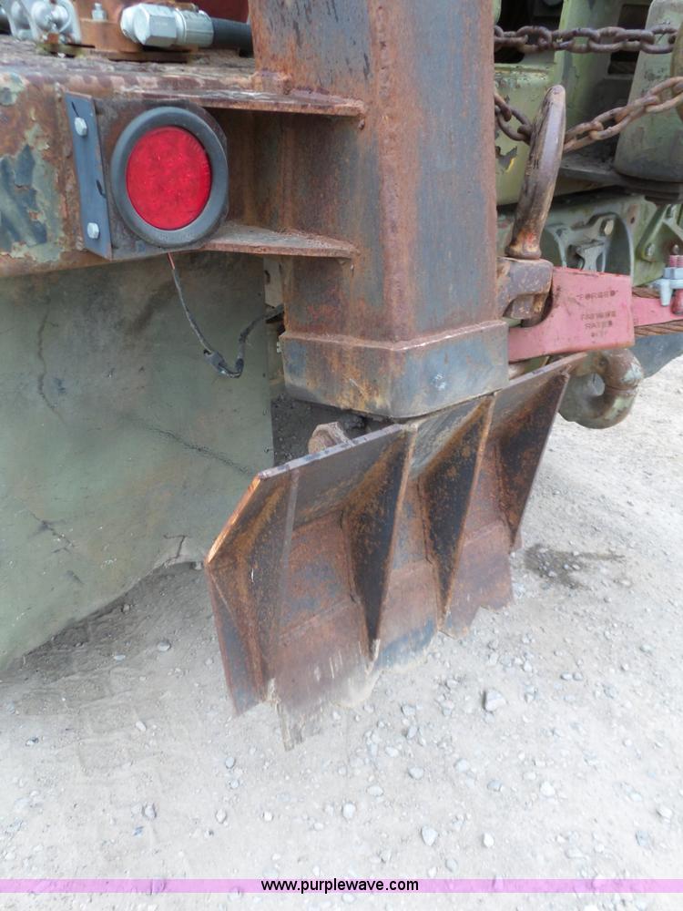 image for item L6270 1971 Jeep M816-TK wrecker truck