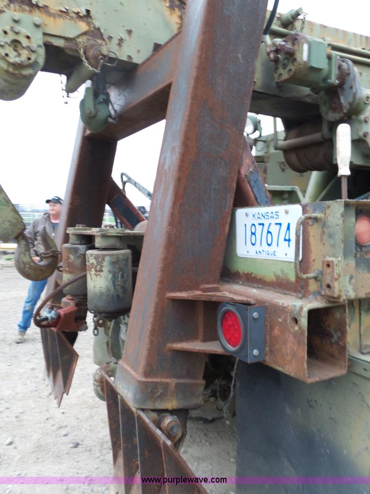 image for item L6270 1971 Jeep M816-TK wrecker truck